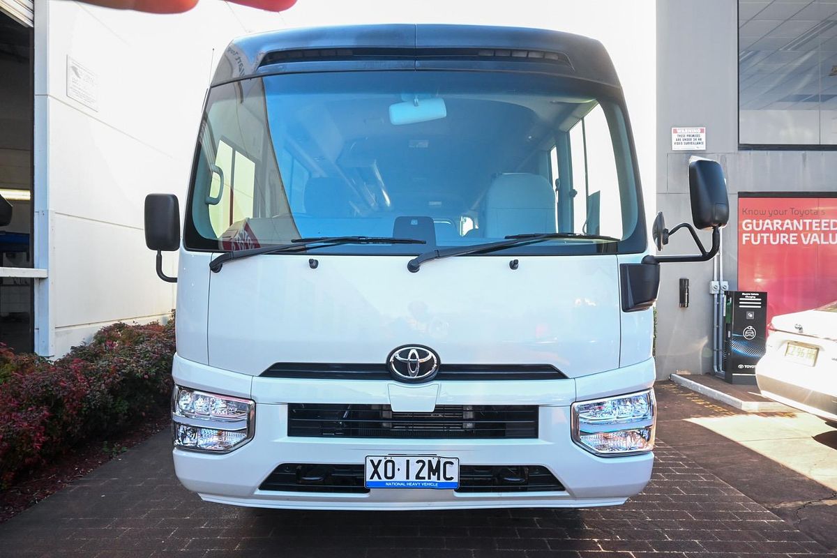 2022 Toyota Coaster GDB70R