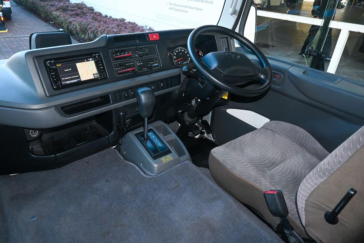 2022 Toyota Coaster GDB70R