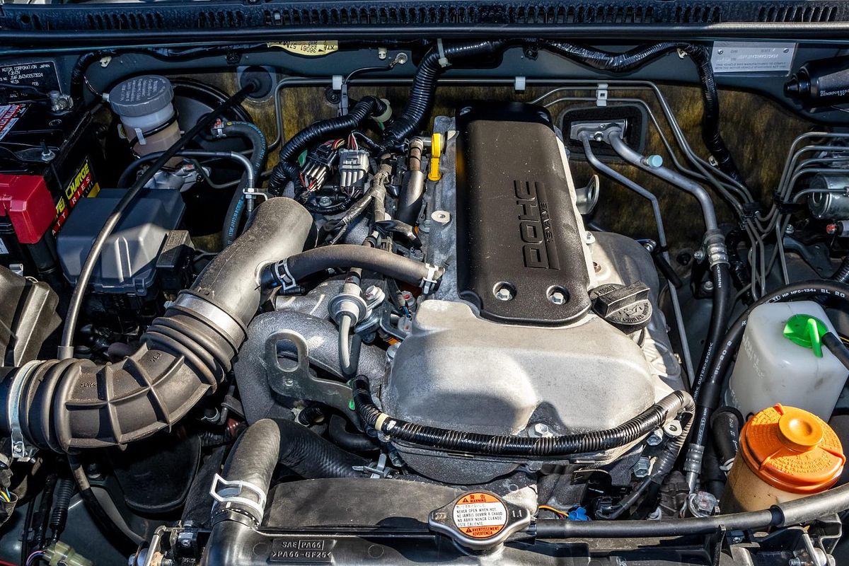 2013 Suzuki Jimny Sierra SN413 T6