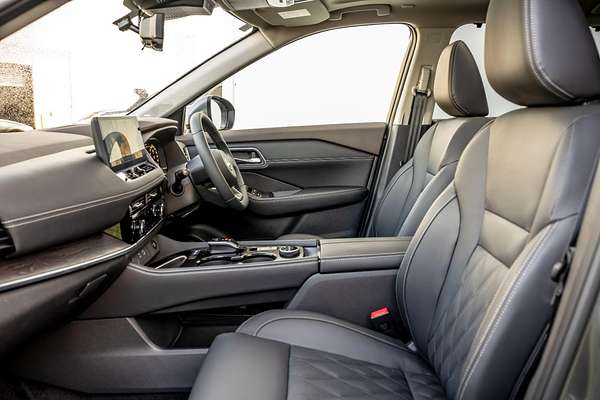 2024 Nissan X-TRAIL Ti-L e-POWER T33