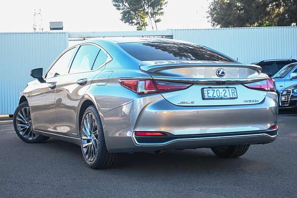 2019 Lexus ES ES300h Sports Luxury AXZH10R