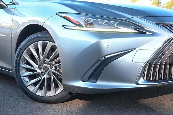 2019 Lexus ES ES300h Sports Luxury AXZH10R