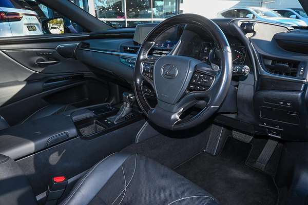 2019 Lexus ES ES300h Sports Luxury AXZH10R