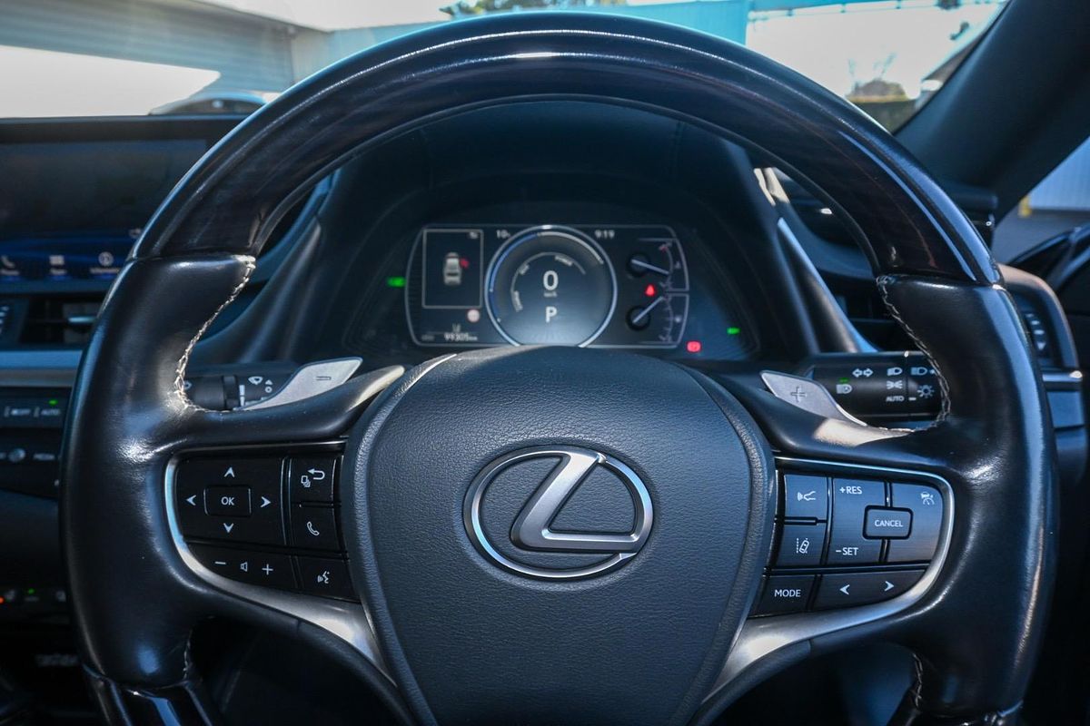 2019 Lexus ES ES300h Sports Luxury AXZH10R