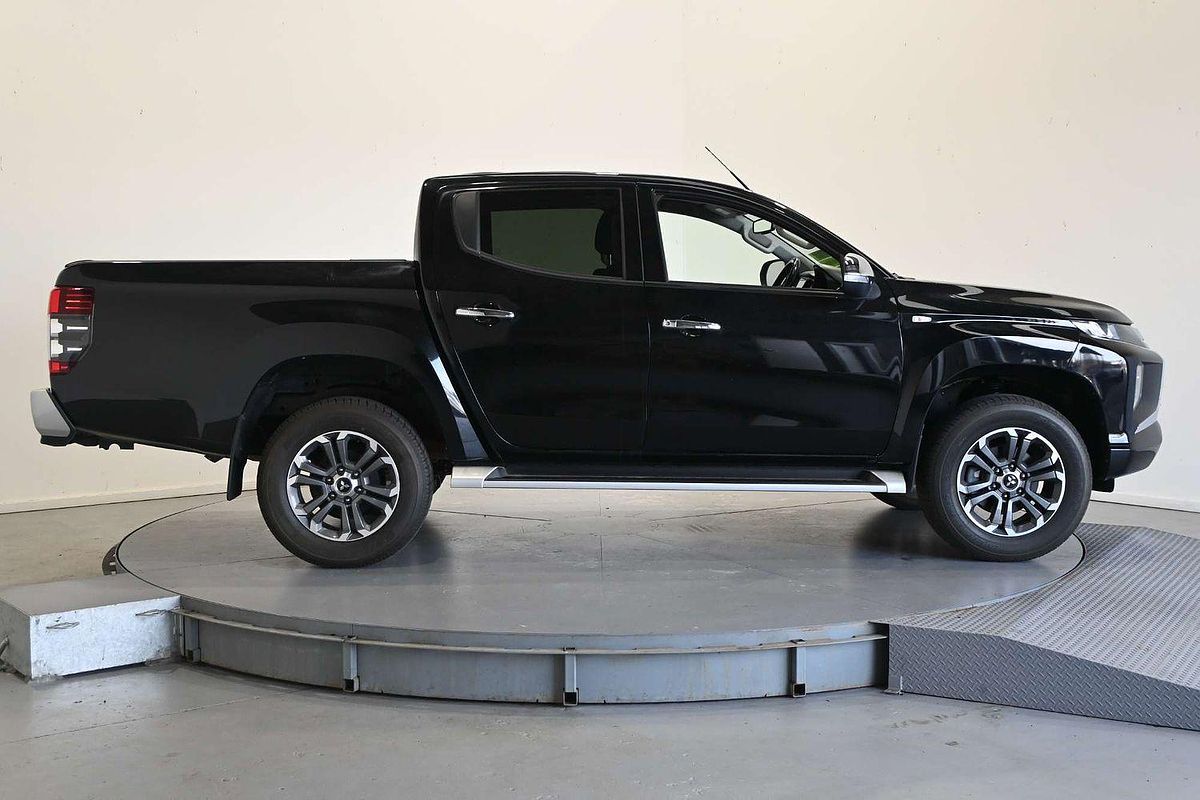 2021 Mitsubishi Triton GLX-R MR 4X4