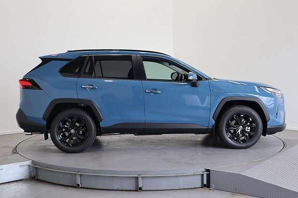 2024 Toyota RAV4 Cruiser AXAH52R