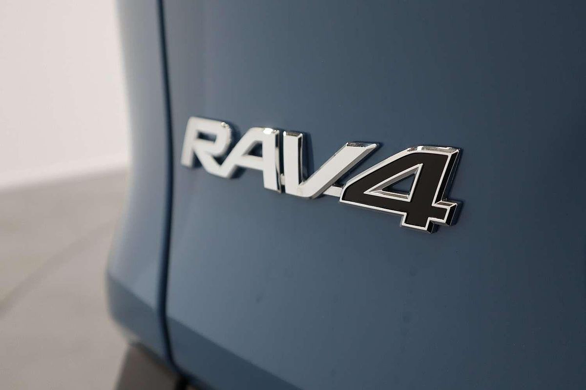 2024 Toyota RAV4 Cruiser AXAH52R