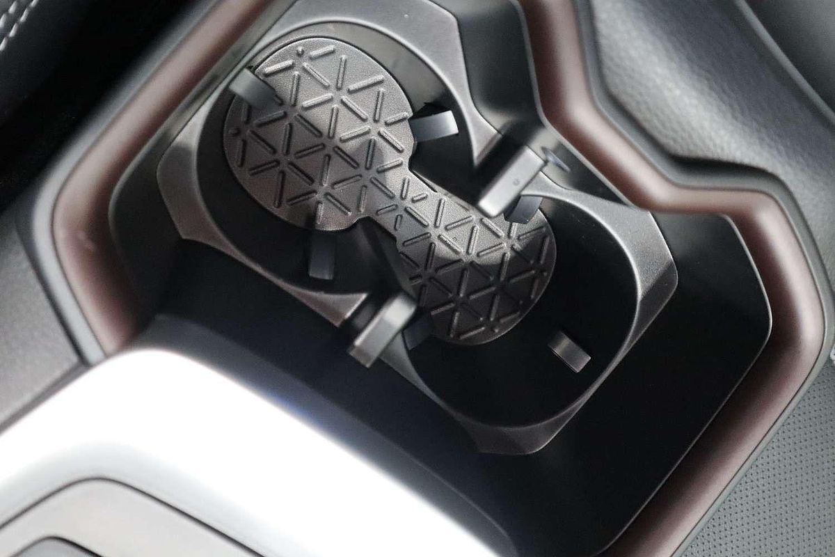 2024 Toyota RAV4 Cruiser AXAH52R