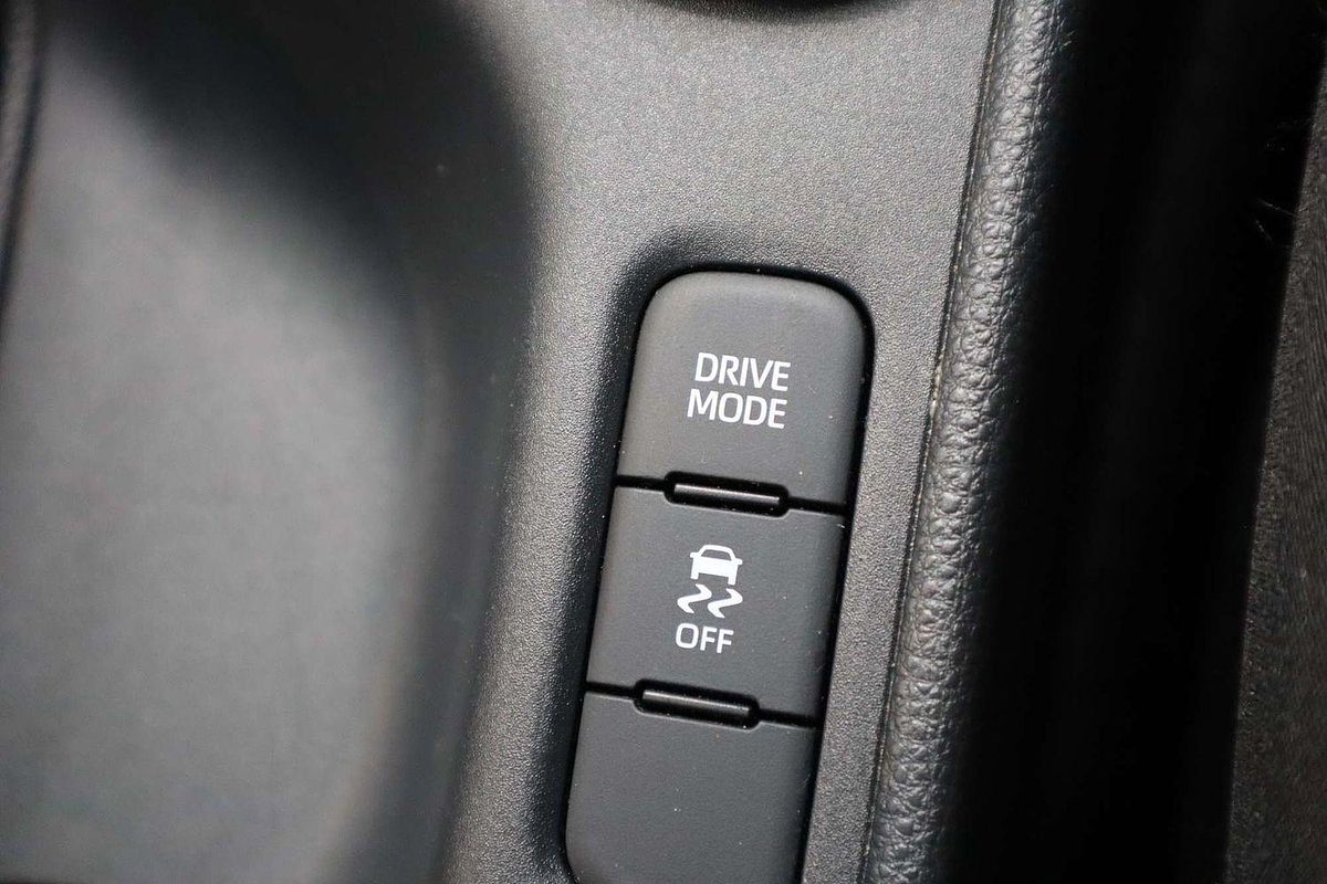 2022 Toyota Yaris Ascent Sport MXPA10R