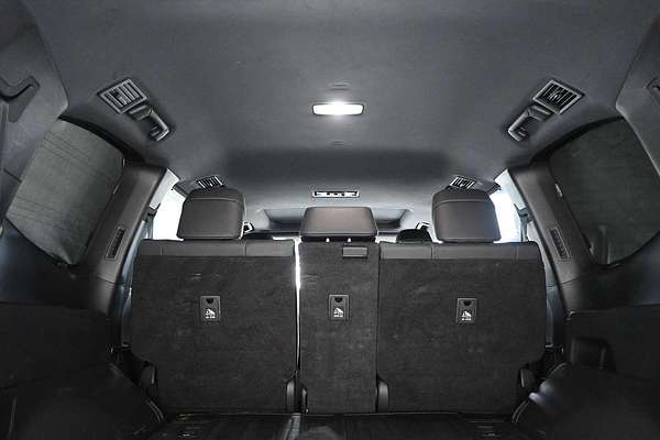 2022 Toyota Landcruiser VX FJA300R