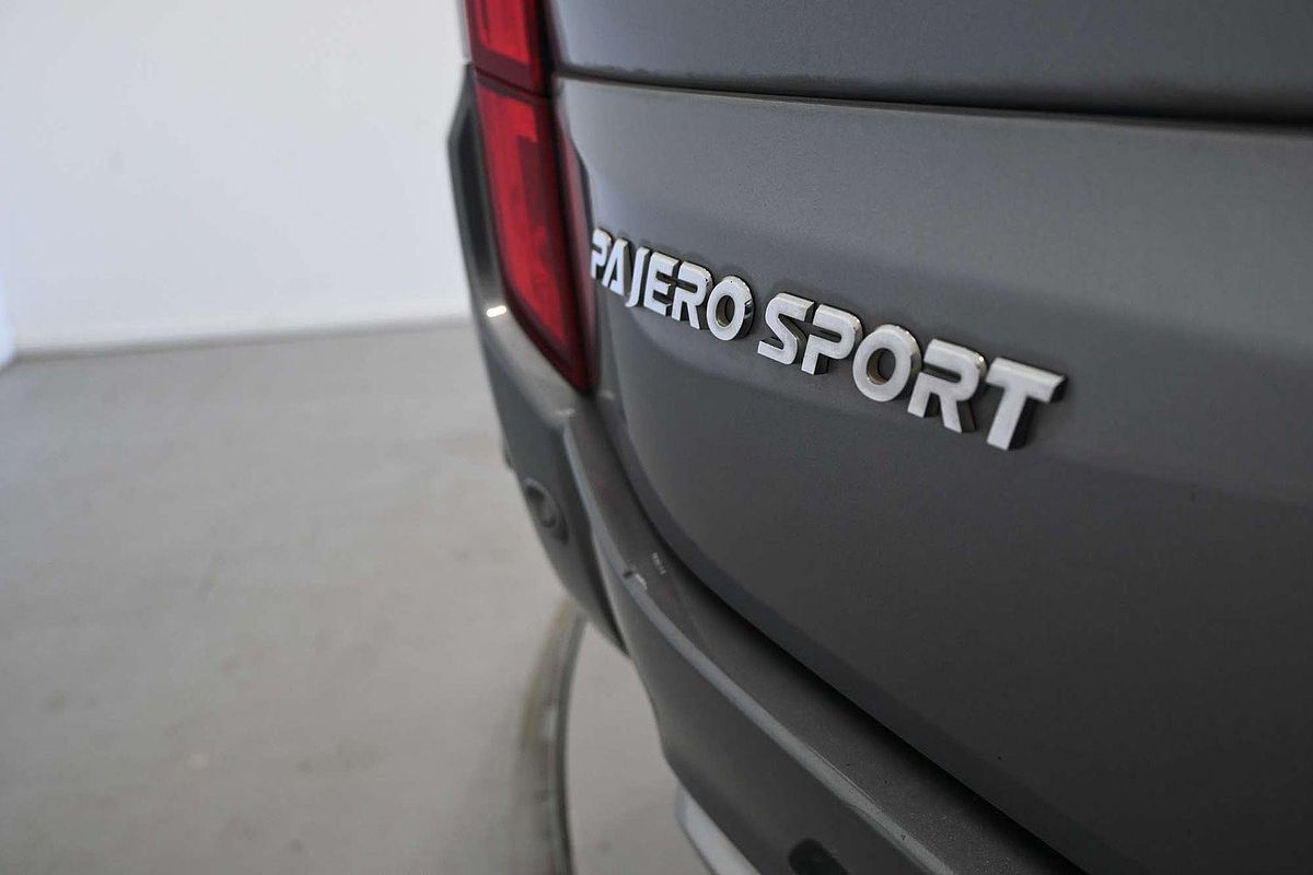 2017 Mitsubishi Pajero Sport Exceed QE