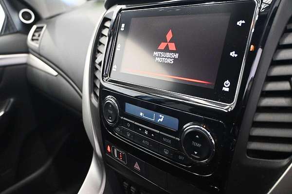 2017 Mitsubishi Pajero Sport Exceed QE