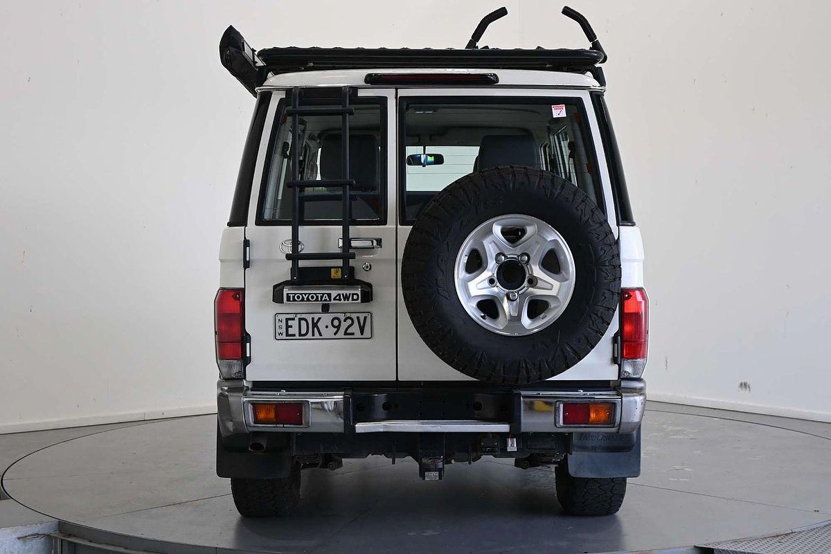 2019 Toyota Landcruiser GXL VDJ76R