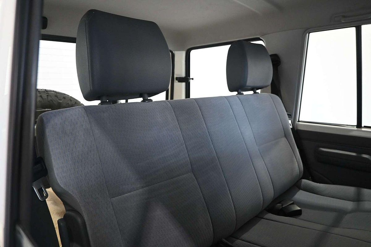 2019 Toyota Landcruiser GXL VDJ76R