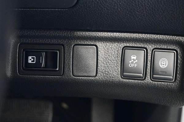 2022 Nissan Navara ST-X D23 4X4