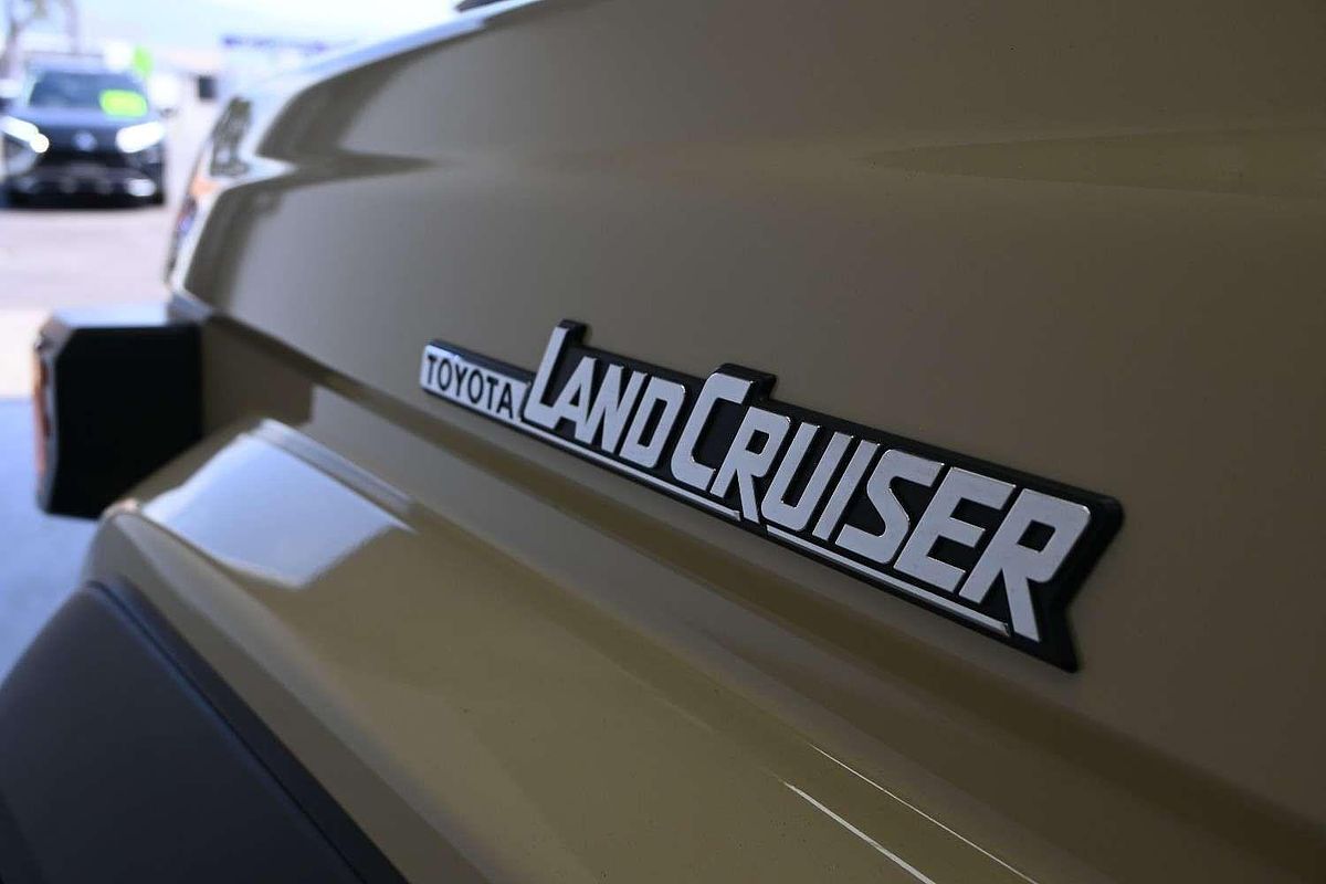 2025 Toyota Landcruiser GXL VDJL79R 4X4