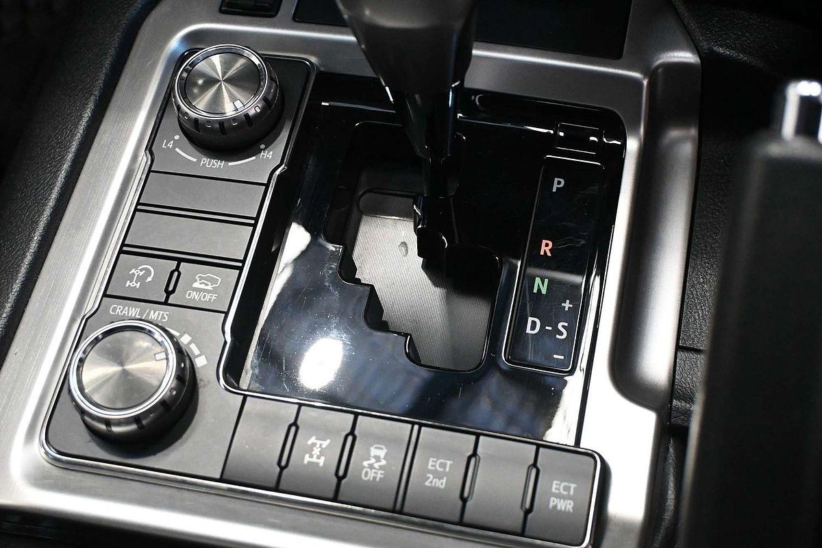 2020 Toyota Landcruiser VX VDJ200R