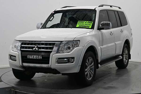 2017 Mitsubishi Pajero GLX NX