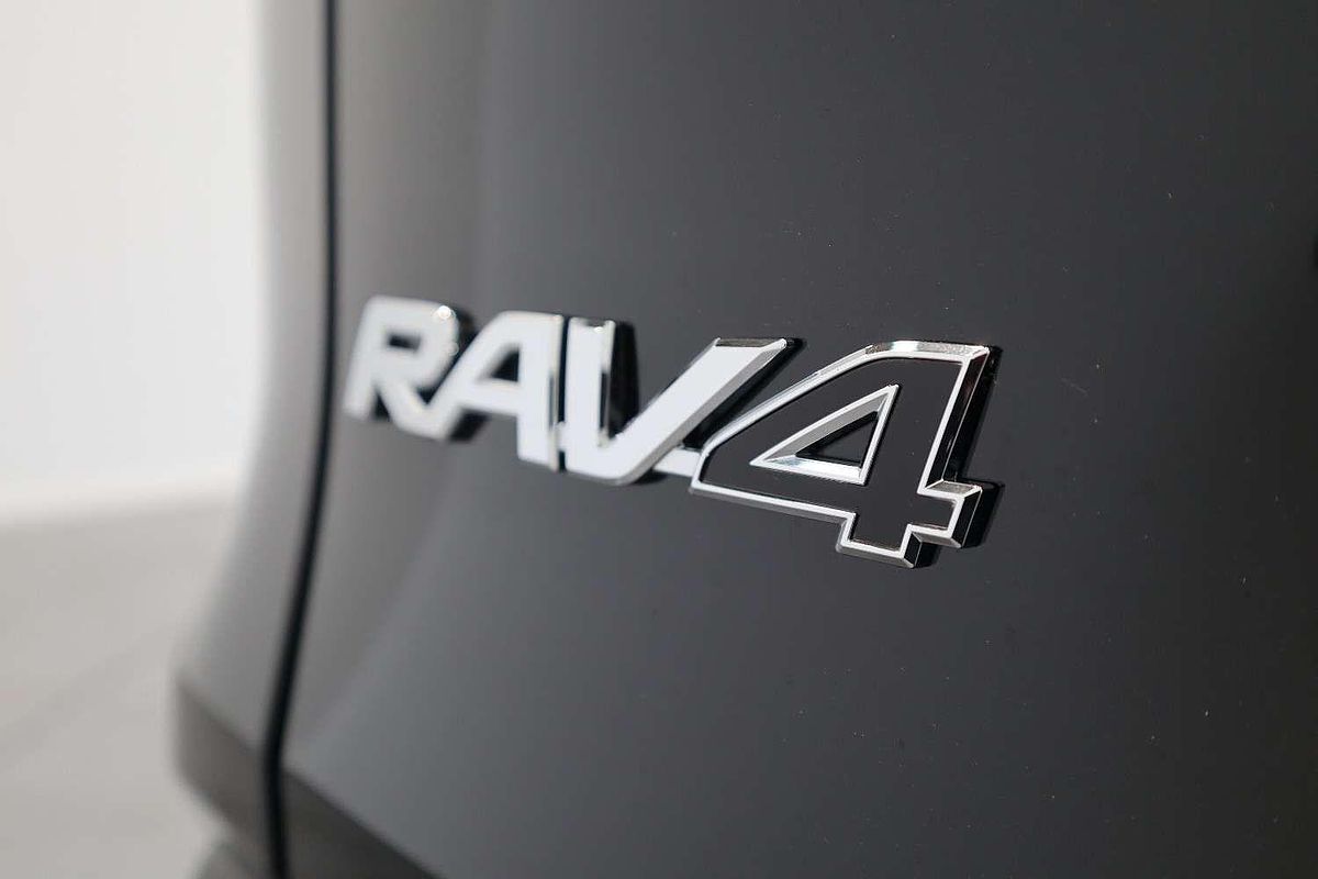 2022 Toyota RAV4 Cruiser AXAH52R