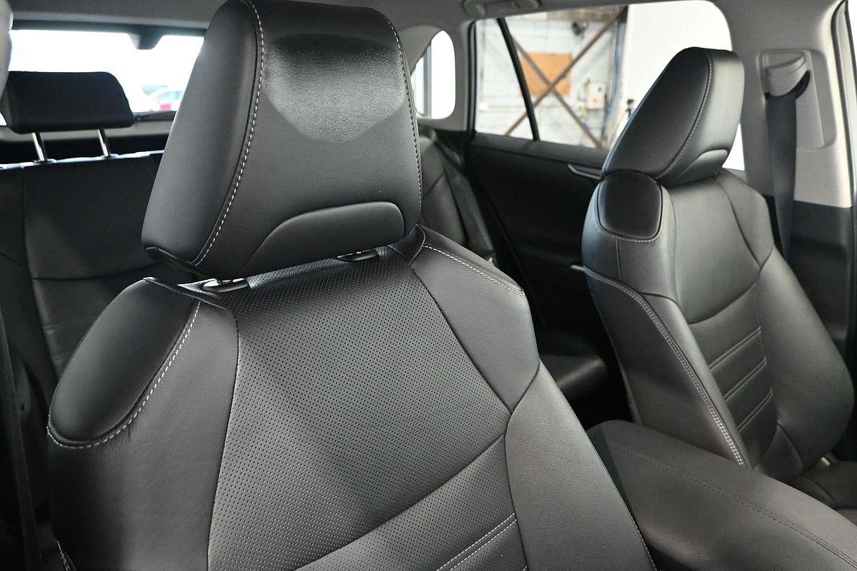 2022 Toyota RAV4 Cruiser AXAH52R