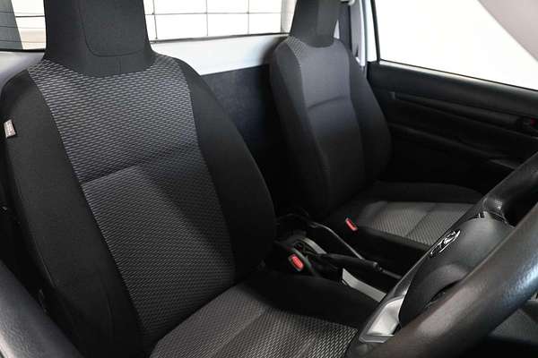 2019 Toyota Hilux Workmate TGN121R Rear Wheel Drive