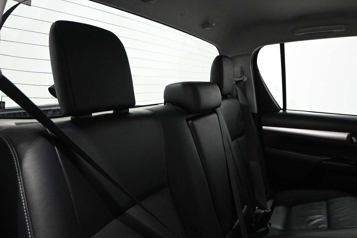 2018 Toyota Hilux SR5 GUN126R 4X4