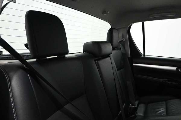 2018 Toyota Hilux SR5 GUN126R 4X4