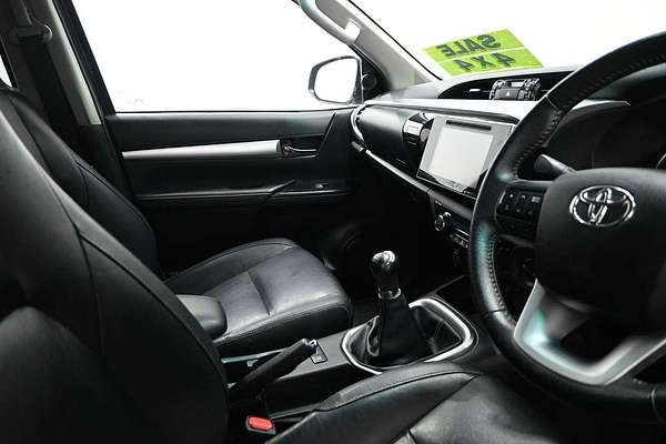 2018 Toyota Hilux SR5 GUN126R 4X4