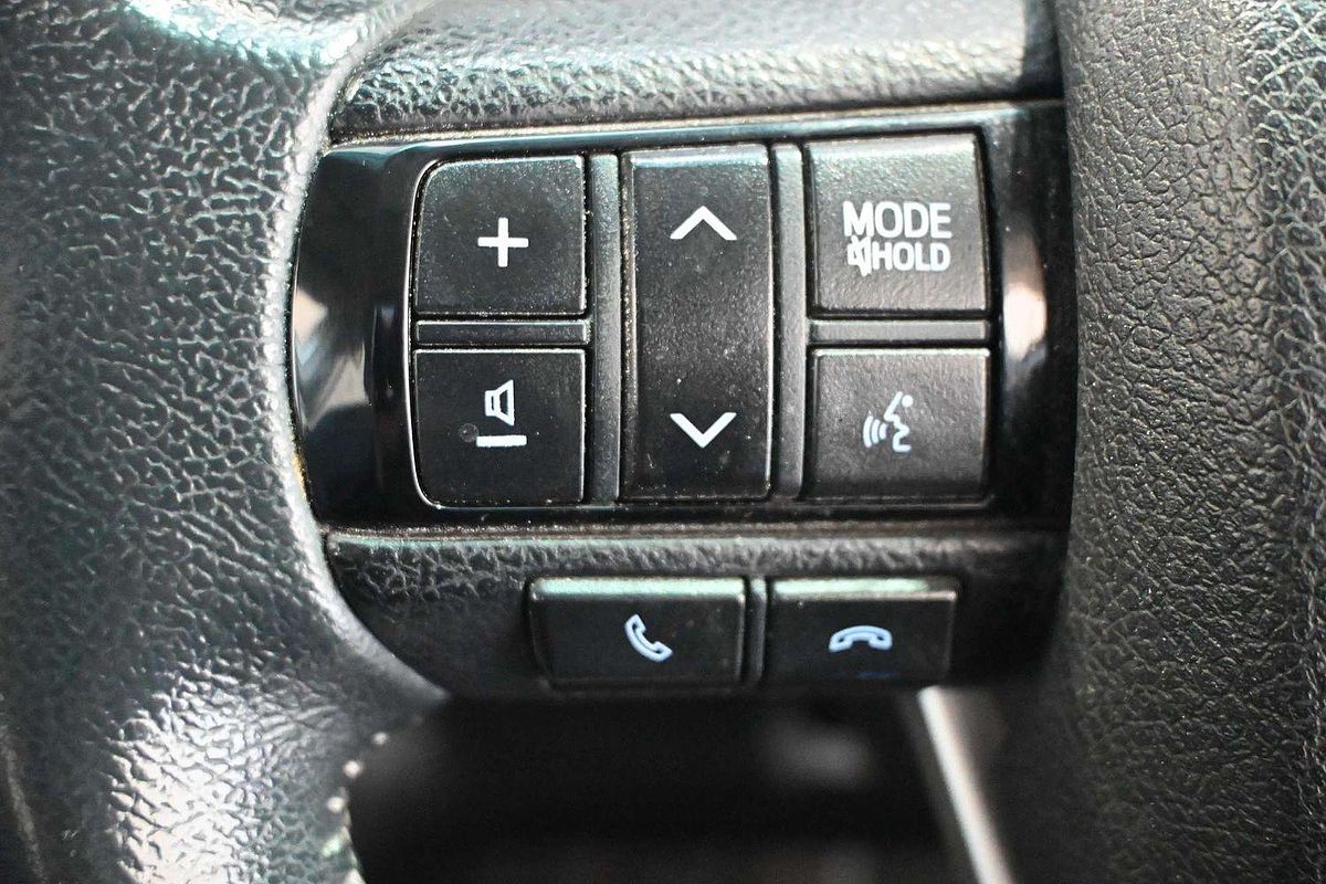 2016 Toyota Hilux SR5 GUN126R 4X4
