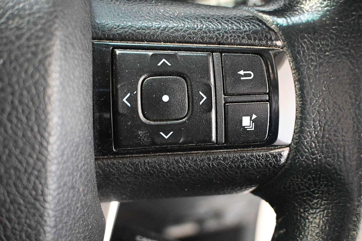 2016 Toyota Hilux SR5 GUN126R 4X4