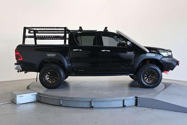 2021 Toyota Hilux SR5 GUN126R 4X4