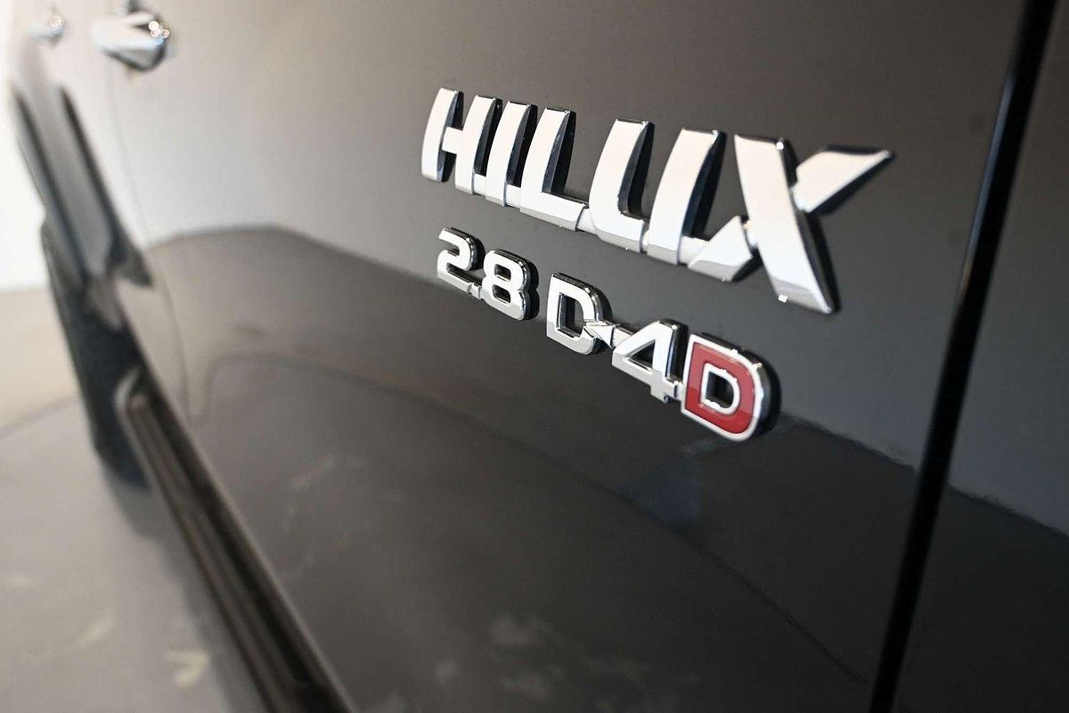 2021 Toyota Hilux SR5 GUN126R 4X4