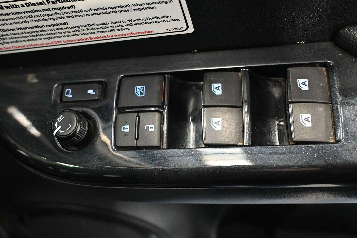 2021 Toyota Hilux SR5 GUN126R 4X4