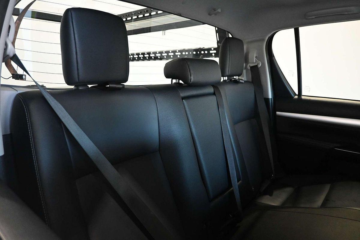 2021 Toyota Hilux SR5 GUN126R 4X4