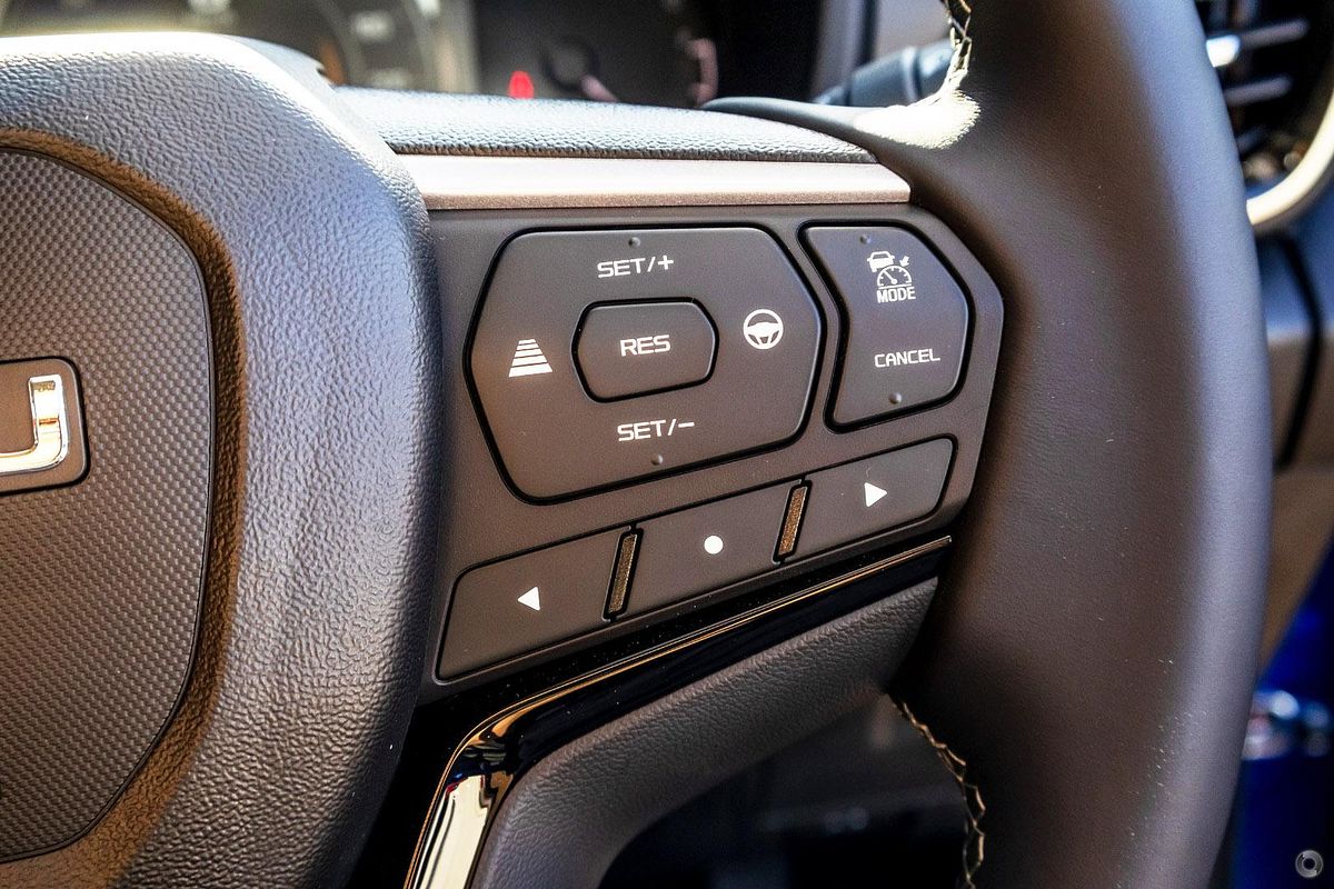 2025 Isuzu MU-X LS-U