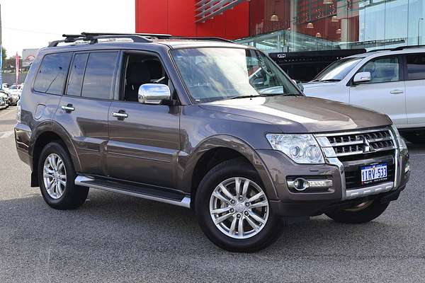 2015 Mitsubishi Pajero GLX NX