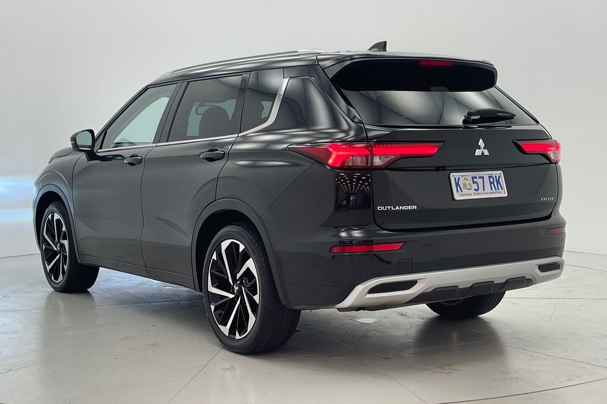 2022 Mitsubishi Outlander Exceed ZM
