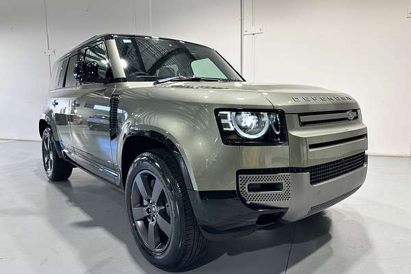 2025 Land Rover Defender 110 D350 X-Dynamic SE L663