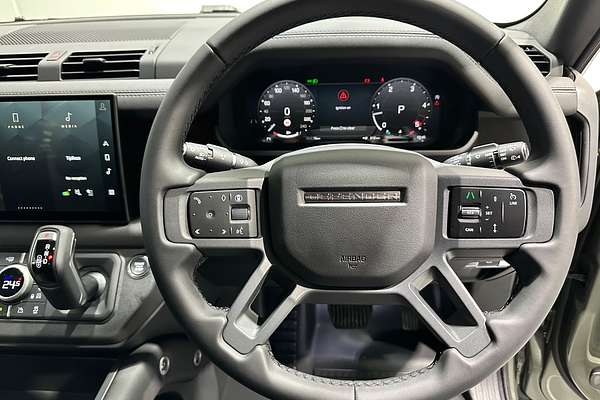 2025 Land Rover Defender 110 D350 X-Dynamic SE L663