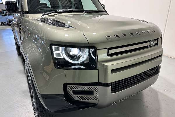2025 Land Rover Defender 110 D350 X-Dynamic SE L663