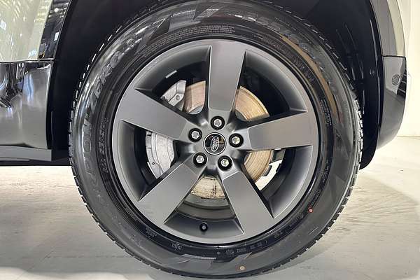 2025 Land Rover Defender 110 D350 X-Dynamic SE L663