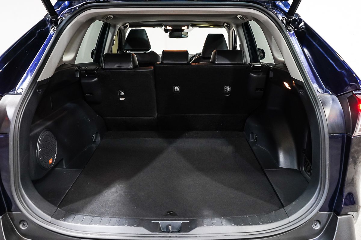 2019 Toyota RAV4 Cruiser MXAA52R