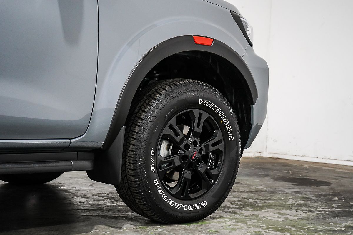 2025 Nissan Navara PRO-4X D23 4X4