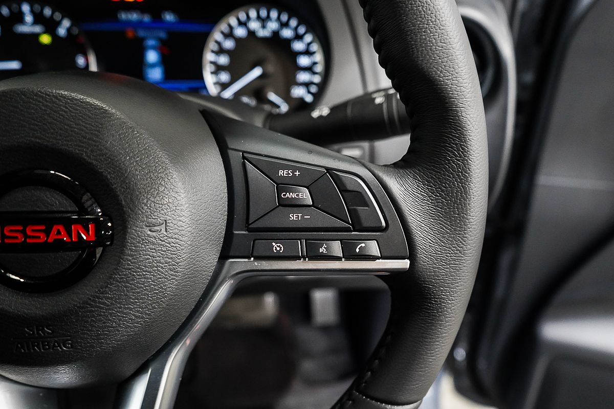 2025 Nissan Navara PRO-4X D23 4X4
