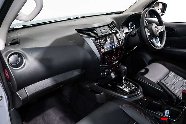 2025 Nissan Navara PRO-4X D23 4X4