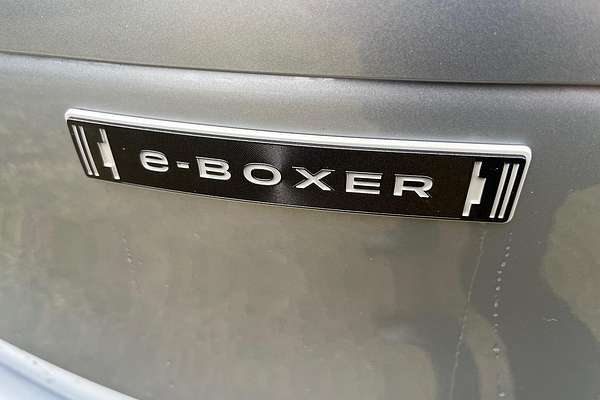 2025 Subaru Forester Hybrid Touring S6