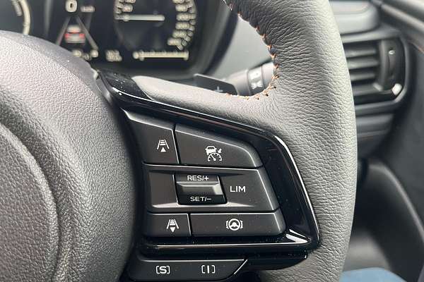 2025 Subaru Forester Hybrid Touring S6