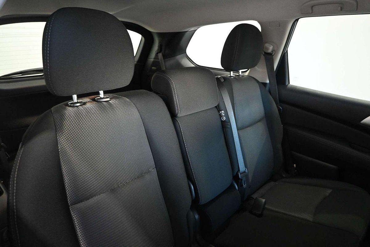 2019 Nissan Pathfinder ST R52 Series III