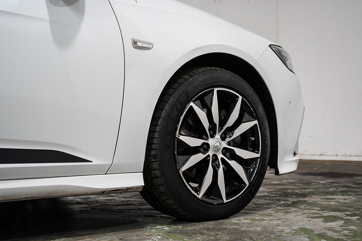 2019 Holden Commodore RS ZB