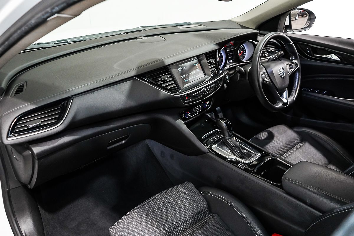2019 Holden Commodore RS ZB